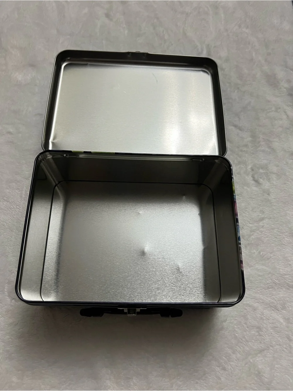 Pokémon Trading Card Game Pikachu Tin - Multicolor Box